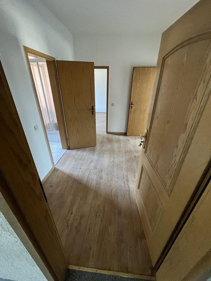 Prenájom bytu 2-izbový 67 m², Lengenfelder Straße 39, Zwickau, Sasko Prenájom bytu 2-izbový 67 m², Lengenfelder Straße 39, Zwickau, Sasko