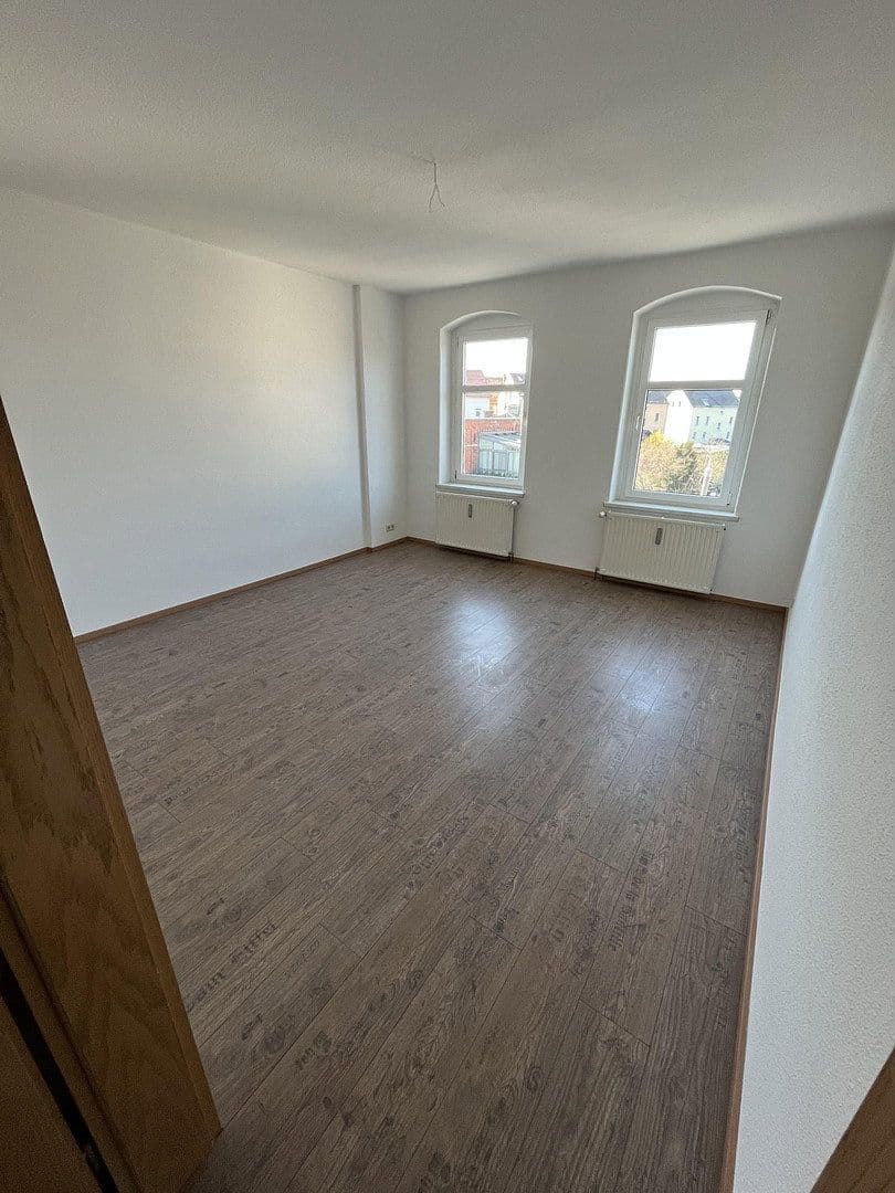 Prenájom bytu 2-izbový 67 m², Lengenfelder Straße 39, Zwickau, Sasko Prenájom bytu 2-izbový 67 m², Lengenfelder Straße 39, Zwickau, Sasko