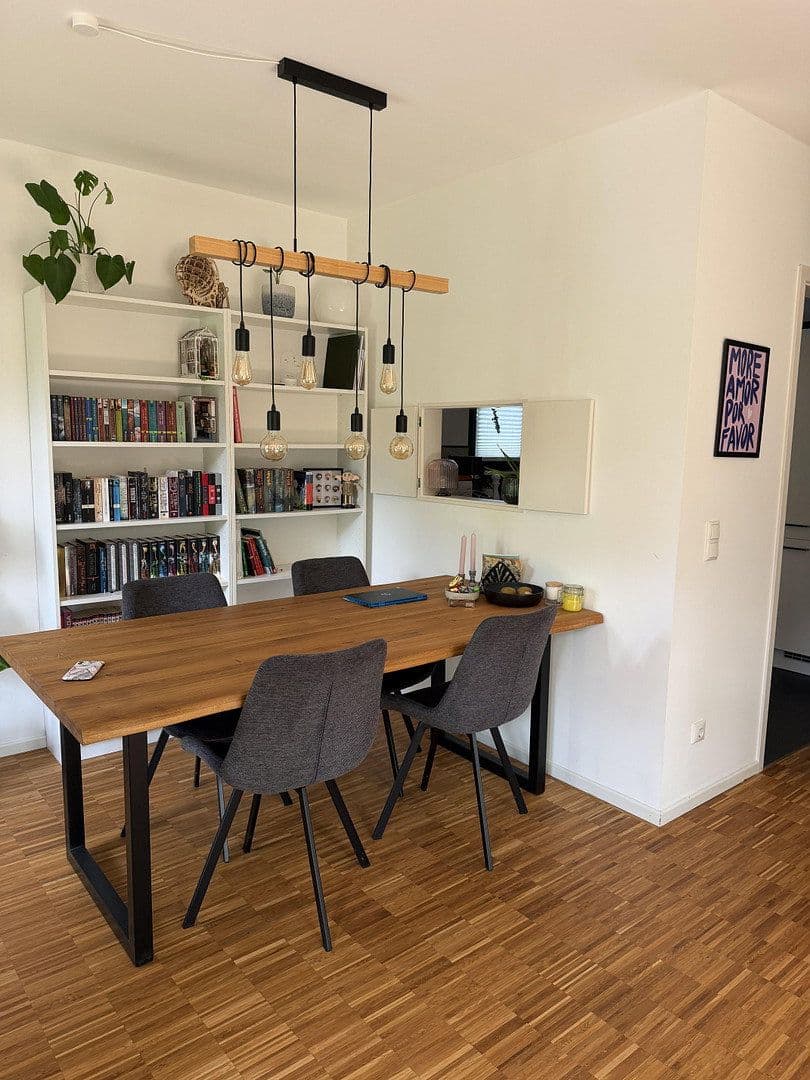 Prenájom bytu 2-izbový 70 m², Hamburg OT Bahrenfeld, Hamburg Prenájom bytu 2-izbový 70 m², Hamburg OT Bahrenfeld, Hamburg