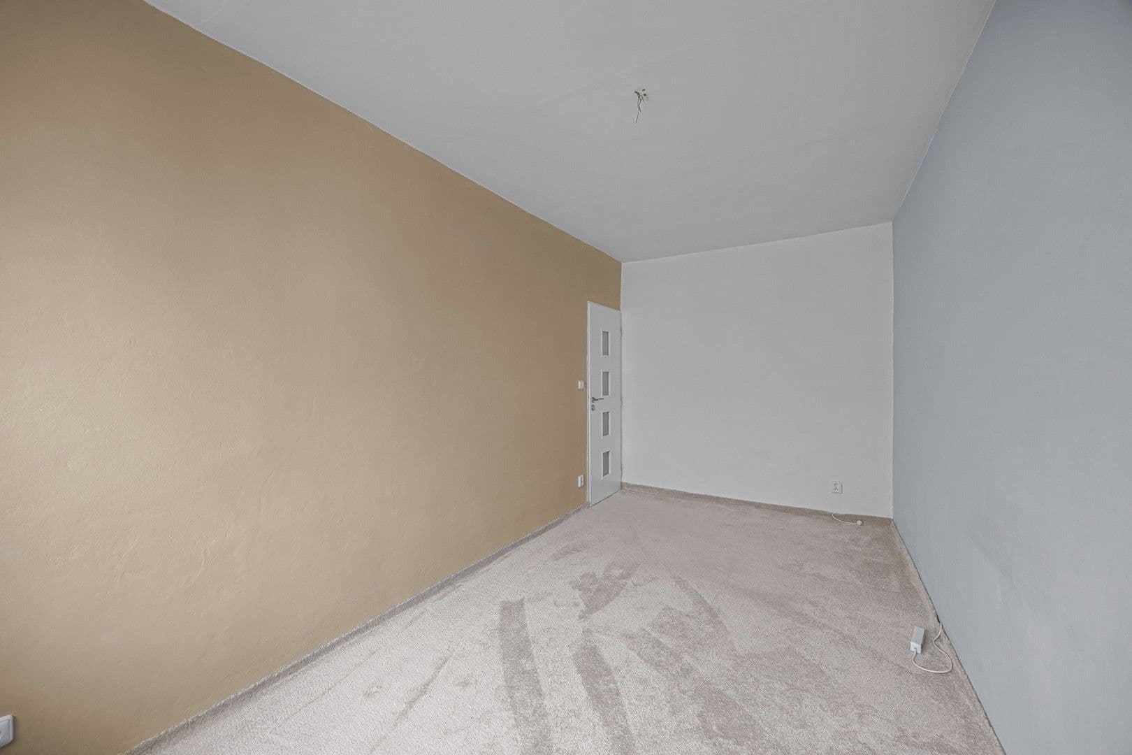 Prenájom bytu 3-izbový 56 m², Svojšovická, Praha, Praha Prenájom bytu 3-izbový 56 m², Svojšovická, Praha, Praha