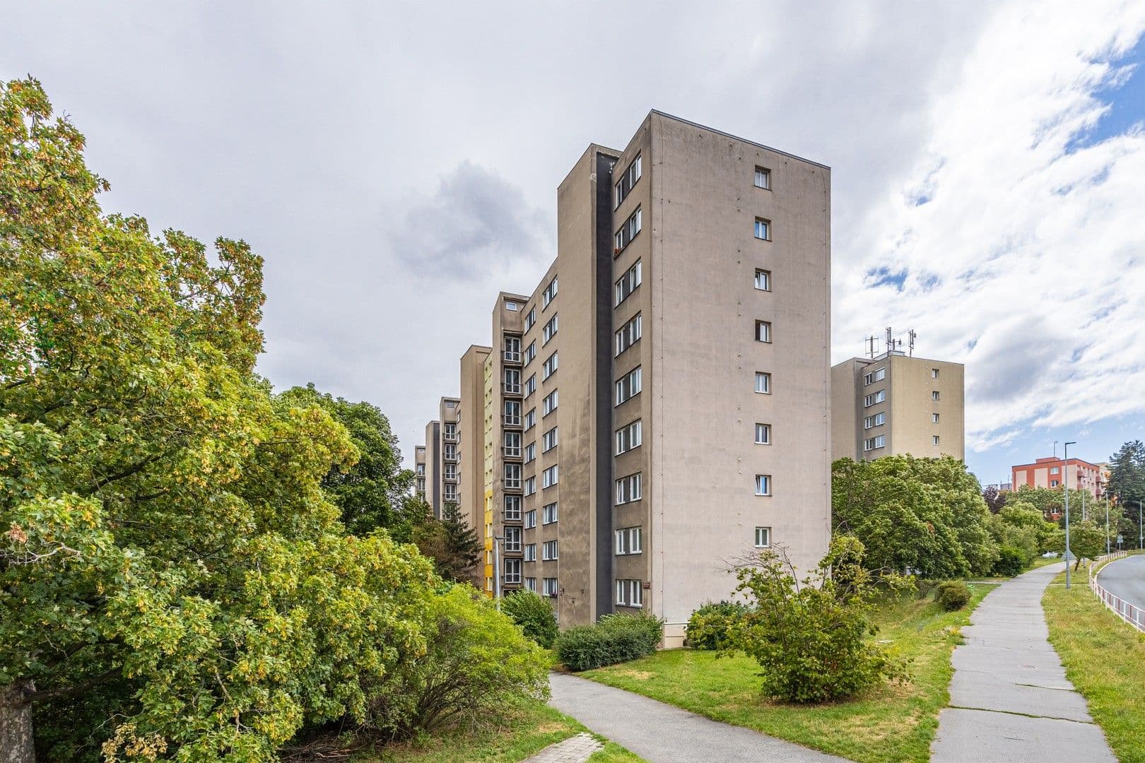 Prenájom bytu 3-izbový 56 m², Svojšovická, Praha, Praha Prenájom bytu 3-izbový 56 m², Svojšovická, Praha, Praha