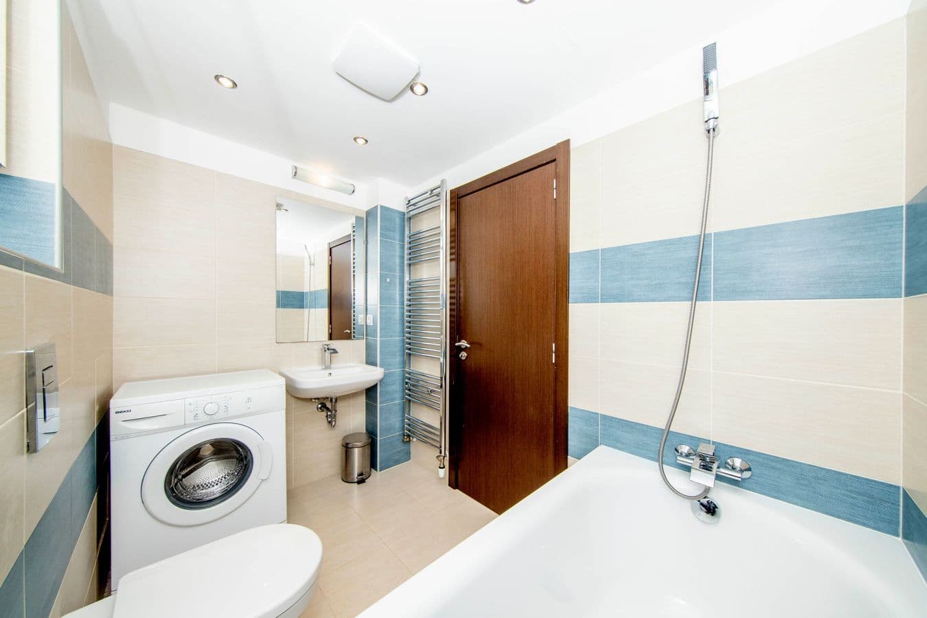 Prenájom bytu 1-izbový 35 m², U Sladovny, Praha, Praha Prenájom bytu 1-izbový 35 m², U Sladovny, Praha, Praha