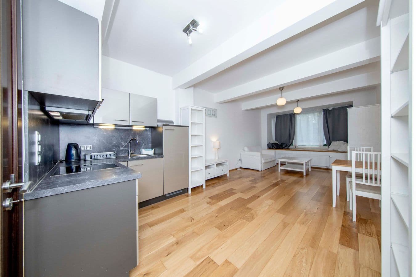 Prenájom bytu 1-izbový 35 m², U Sladovny, Praha, Praha Prenájom bytu 1-izbový 35 m², U Sladovny, Praha, Praha