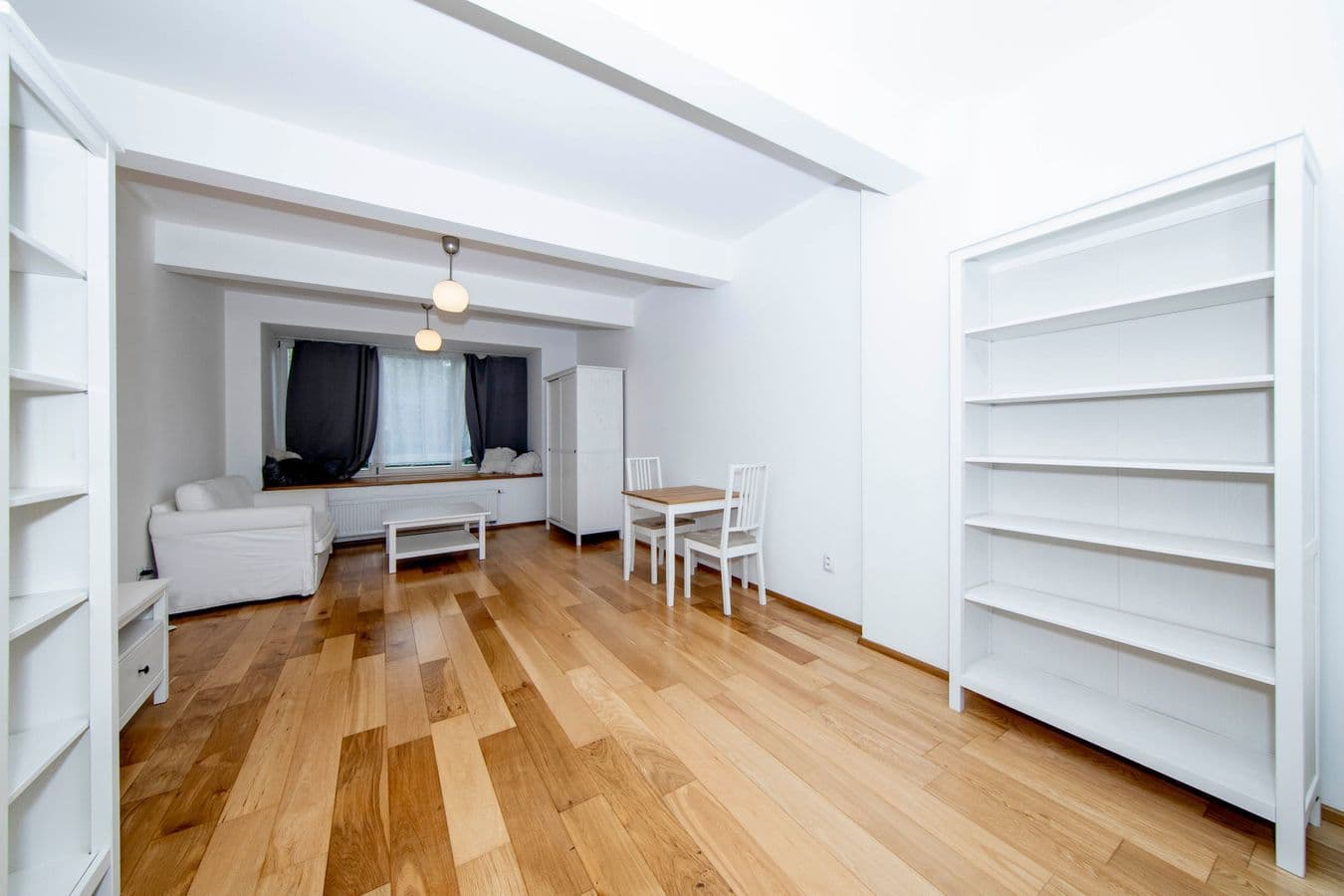 Prenájom bytu 1-izbový 35 m², U Sladovny, Praha, Praha Prenájom bytu 1-izbový 35 m², U Sladovny, Praha, Praha