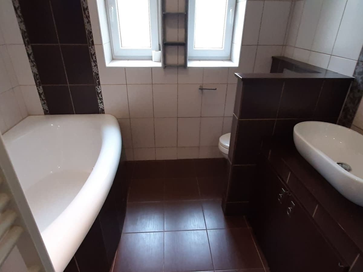 Predaj bytu 2-izbový 55 m², Pod Školou, Ústí nad Labem, Ústecký kraj Predaj bytu 2-izbový 55 m², Pod Školou, Ústí nad Labem, Ústecký kraj