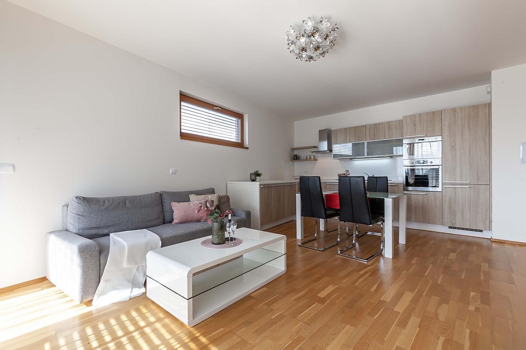 Predaj bytu 3-izbový 103 m², Chmelařská, Praha, Praha Predaj bytu 3-izbový 103 m², Chmelařská, Praha, Praha