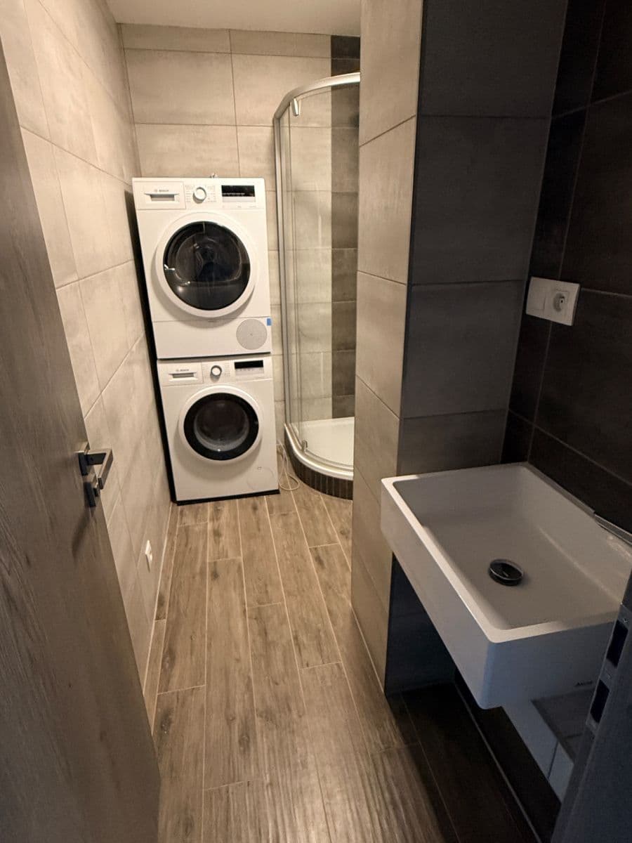 Predaj bytu 3-izbový 62 m², sídliště Vajgar, Jindřichův Hradec, Jihočeský kraj Predaj bytu 3-izbový 62 m², sídliště Vajgar, Jindřichův Hradec, Jihočeský kraj