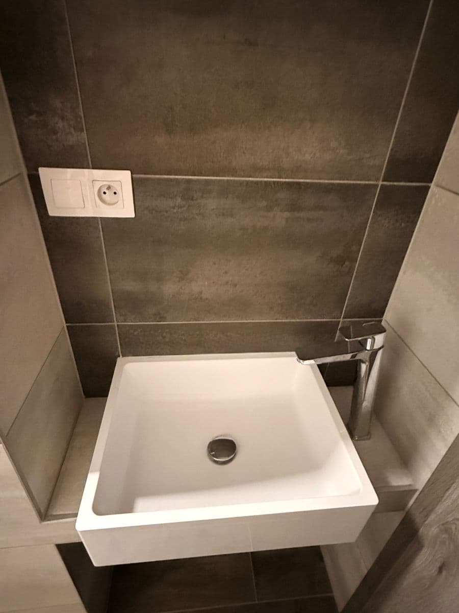 Predaj bytu 3-izbový 62 m², sídliště Vajgar, Jindřichův Hradec, Jihočeský kraj Predaj bytu 3-izbový 62 m², sídliště Vajgar, Jindřichův Hradec, Jihočeský kraj