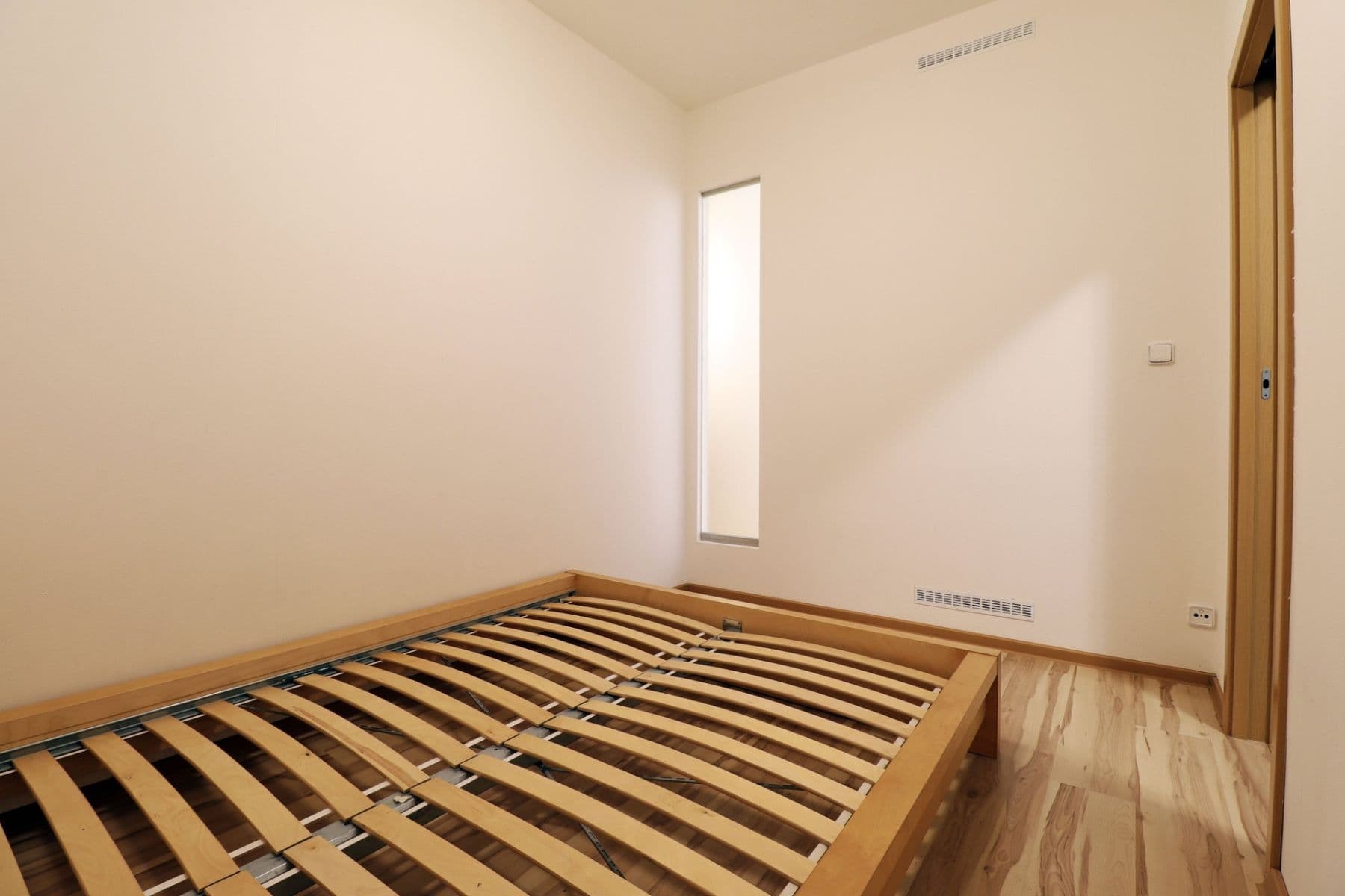Prenájom bytu 2-izbový 65 m², Nuselská, Praha, Praha Prenájom bytu 2-izbový 65 m², Nuselská, Praha, Praha