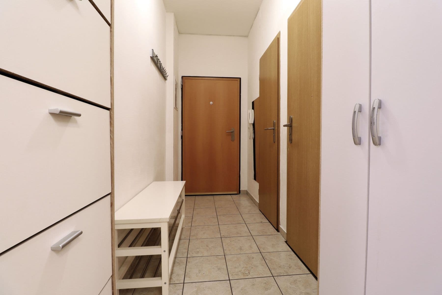 Prenájom bytu 2-izbový 65 m², Nuselská, Praha, Praha Prenájom bytu 2-izbový 65 m², Nuselská, Praha, Praha