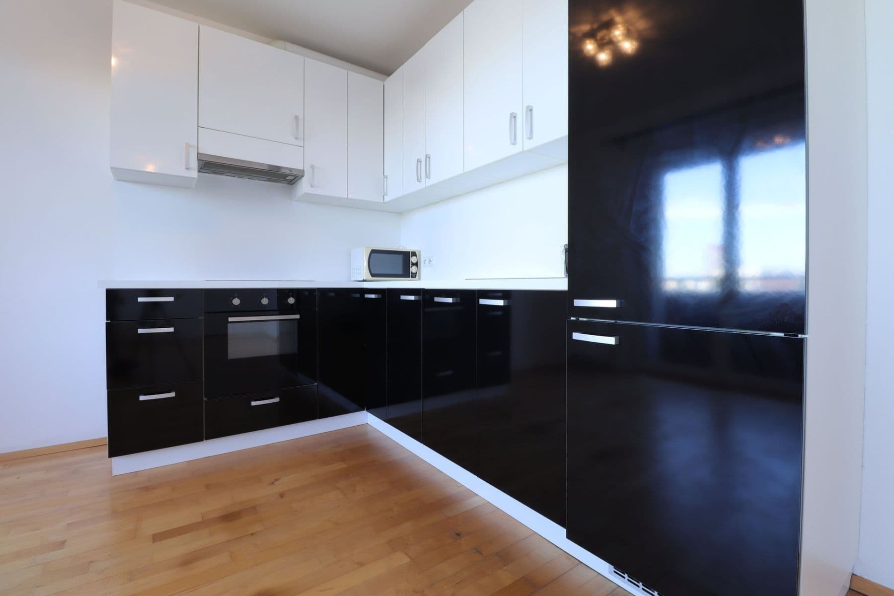 Prenájom bytu 1-izbový 43 m², Tlumačovská, Praha, Praha Prenájom bytu 1-izbový 43 m², Tlumačovská, Praha, Praha