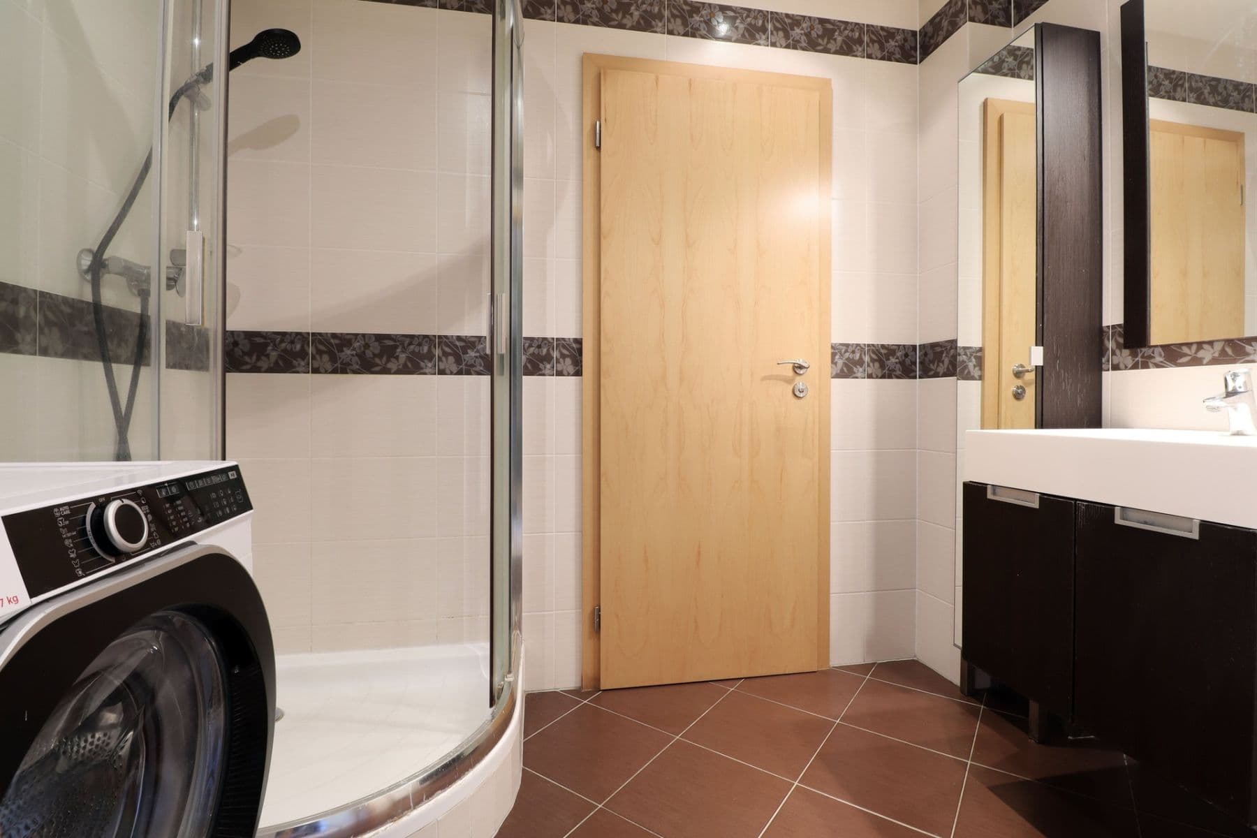 Prenájom bytu 1-izbový 43 m², Tlumačovská, Praha, Praha Prenájom bytu 1-izbový 43 m², Tlumačovská, Praha, Praha