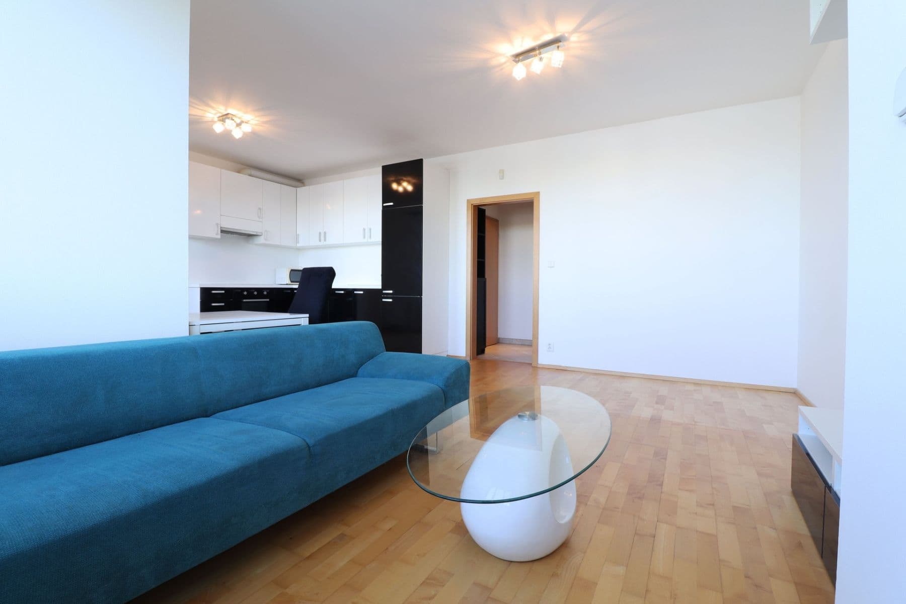 Prenájom bytu 1-izbový 43 m², Tlumačovská, Praha, Praha Prenájom bytu 1-izbový 43 m², Tlumačovská, Praha, Praha