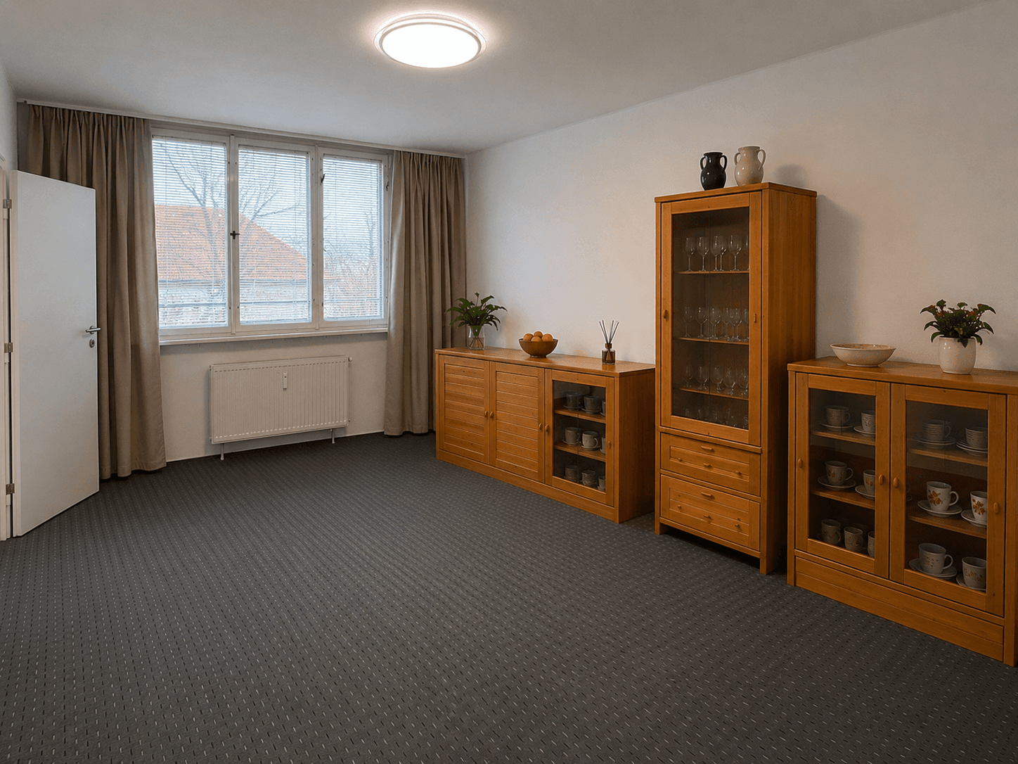 Prenájom bytu 2-izbový 49 m², Dvorská, Liberec, Liberecký kraj Prenájom bytu 2-izbový 49 m², Dvorská, Liberec, Liberecký kraj