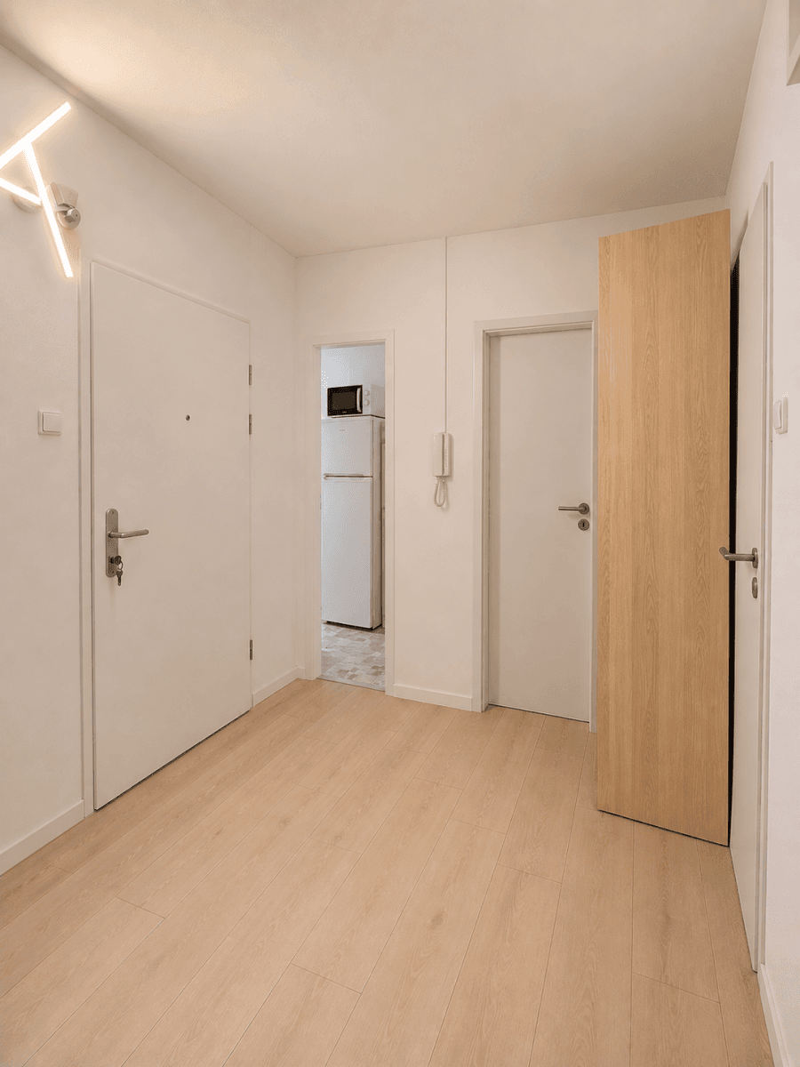Prenájom bytu 2-izbový 49 m², Dvorská, Liberec, Liberecký kraj Prenájom bytu 2-izbový 49 m², Dvorská, Liberec, Liberecký kraj