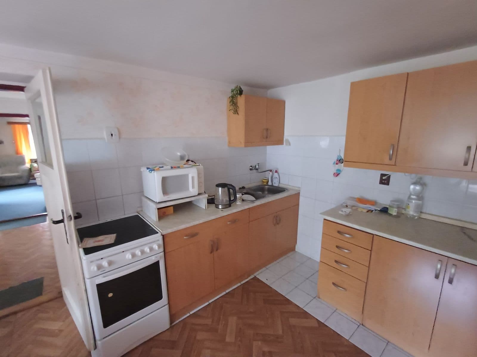 Predaj rekreačného objektu 70 m², pozemok 963 m², Solenice, Středočeský kraj Predaj rekreačného objektu 70 m², pozemok 963 m², Solenice, Středočeský kraj