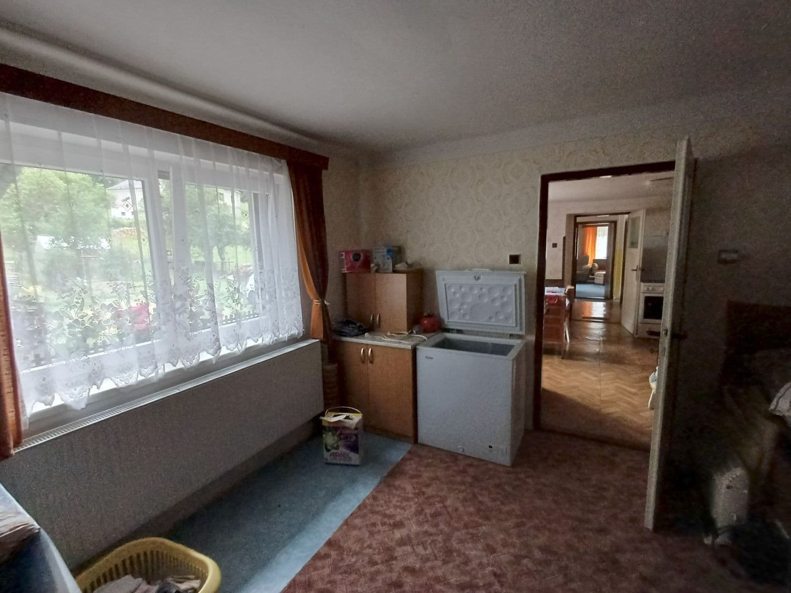 Predaj rekreačného objektu 70 m², pozemok 963 m², Solenice, Středočeský kraj Predaj rekreačného objektu 70 m², pozemok 963 m², Solenice, Středočeský kraj