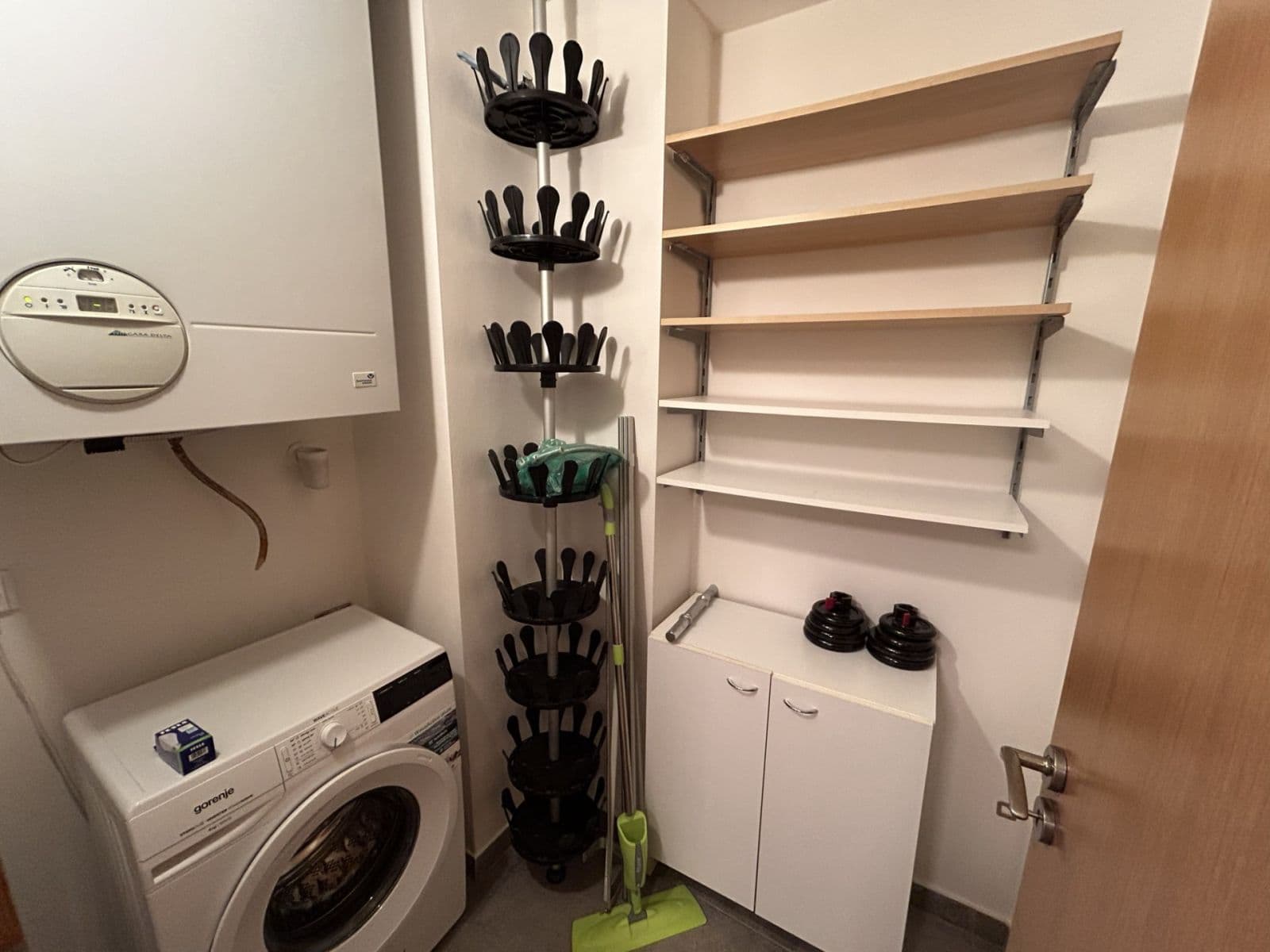 Prenájom bytu 2-izbový 62 m², Jeseniova, Praha, Praha Prenájom bytu 2-izbový 62 m², Jeseniova, Praha, Praha