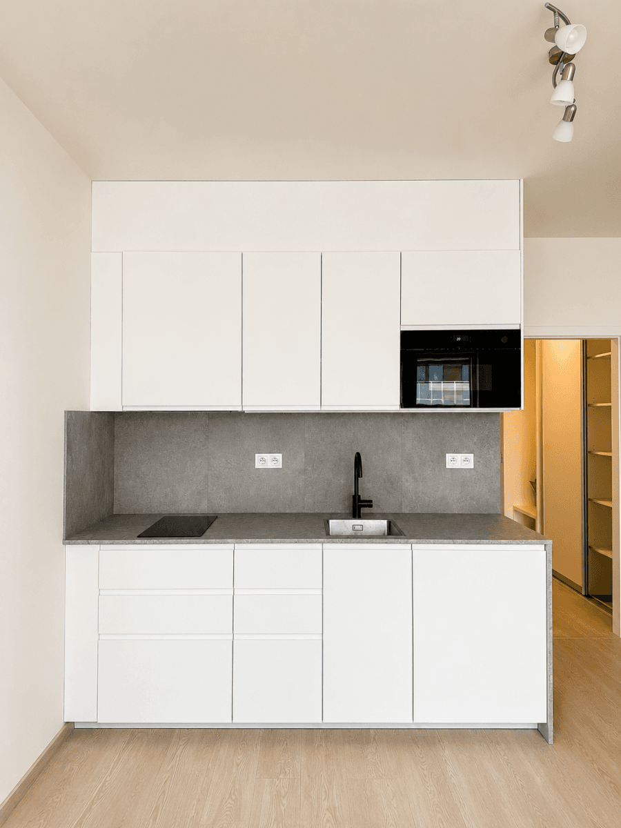 Prenájom bytu 1-izbový 34 m², Gerstelova, Praha, Praha Prenájom bytu 1-izbový 34 m², Gerstelova, Praha, Praha