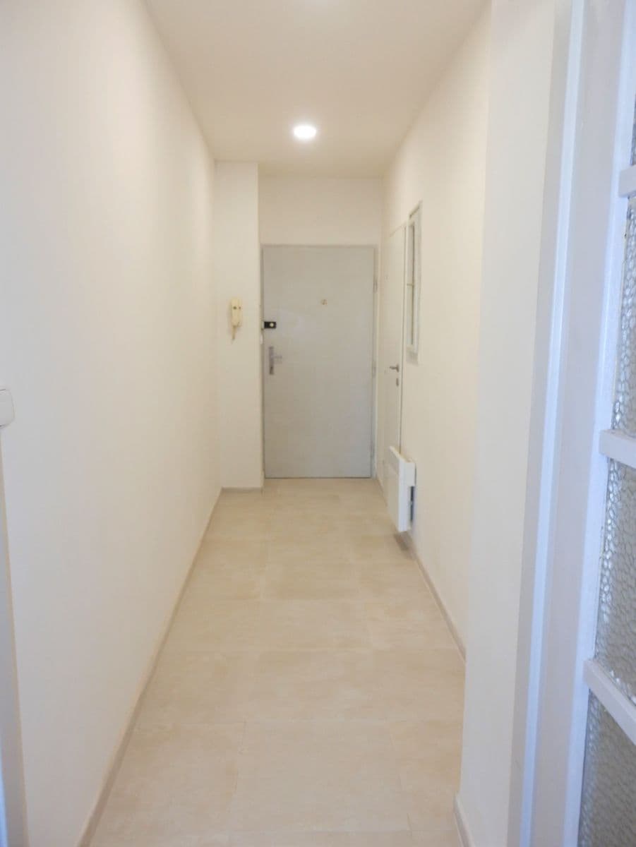 Prenájom bytu 1-izbový 33 m², Jana Želivského, Praha, Praha Prenájom bytu 1-izbový 33 m², Jana Želivského, Praha, Praha