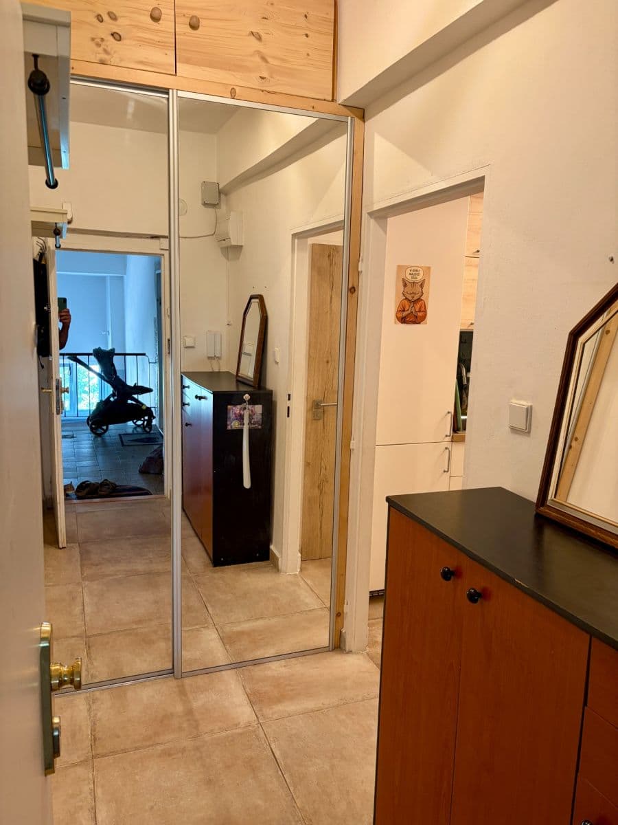 Prenájom bytu 2-izbový 48 m², Hartigova, Praha, Praha Prenájom bytu 2-izbový 48 m², Hartigova, Praha, Praha