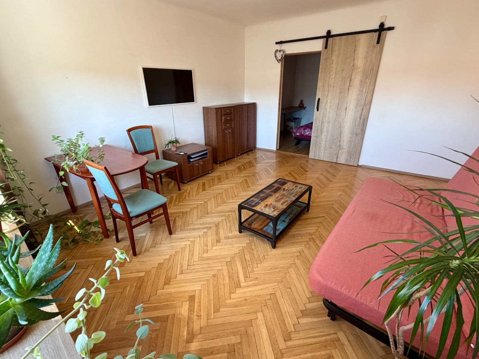 Prenájom bytu 2-izbový 48 m², Hartigova, Praha, Praha Prenájom bytu 2-izbový 48 m², Hartigova, Praha, Praha