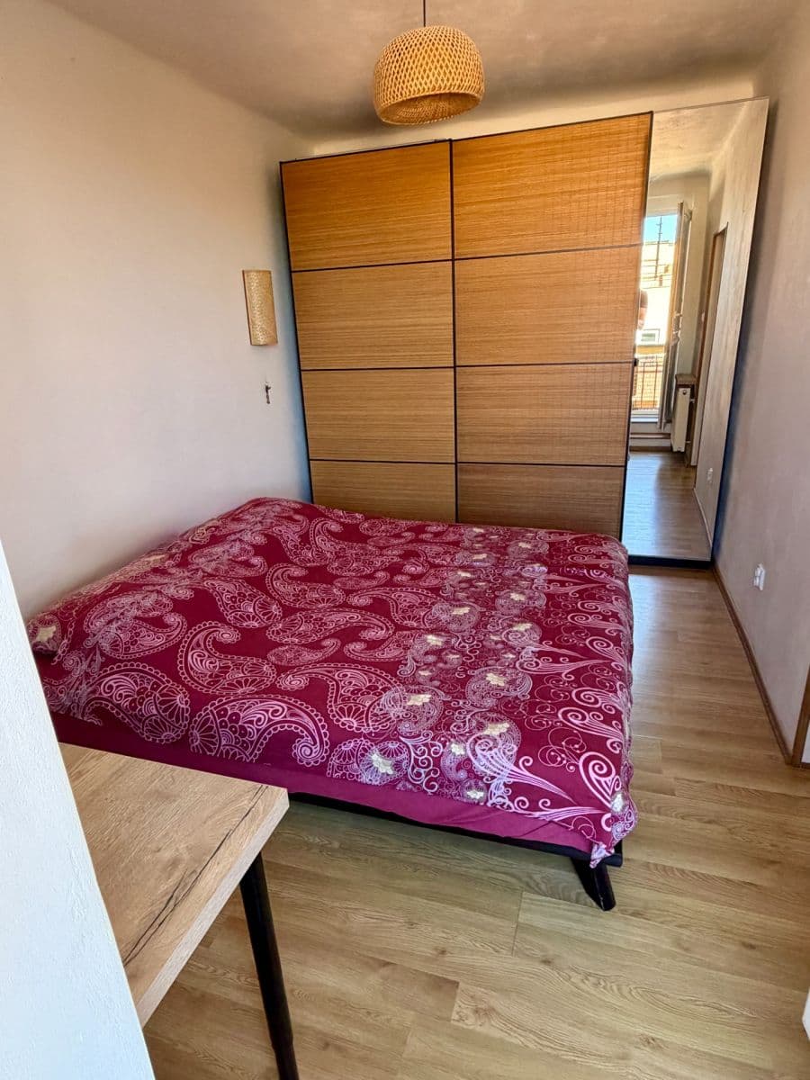 Prenájom bytu 2-izbový 48 m², Hartigova, Praha, Praha Prenájom bytu 2-izbový 48 m², Hartigova, Praha, Praha