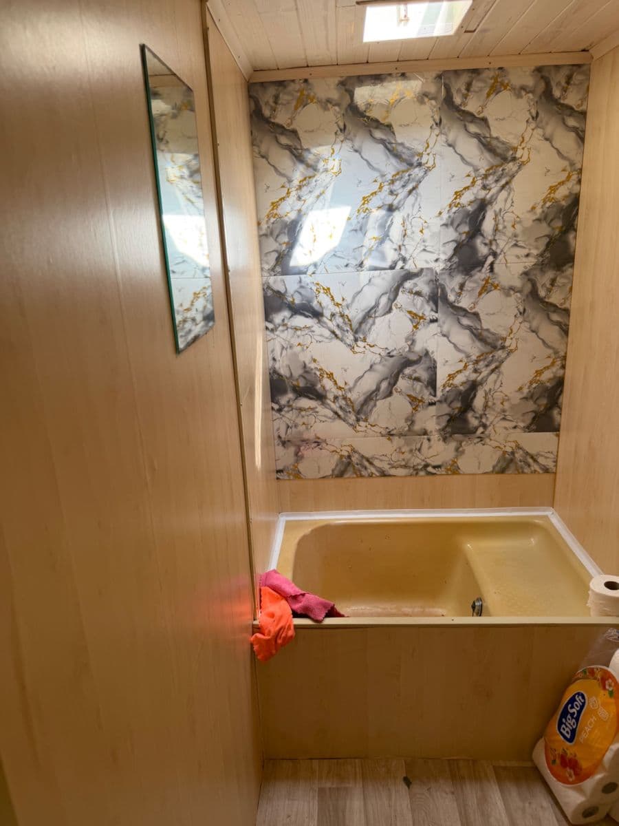 Predaj rekreačného objektu 30 m², pozemok 1.000 m², 33333, Zásmuky, Středočeský kraj Predaj rekreačného objektu 30 m², pozemok 1.000 m², 33333, Zásmuky, Středočeský kraj