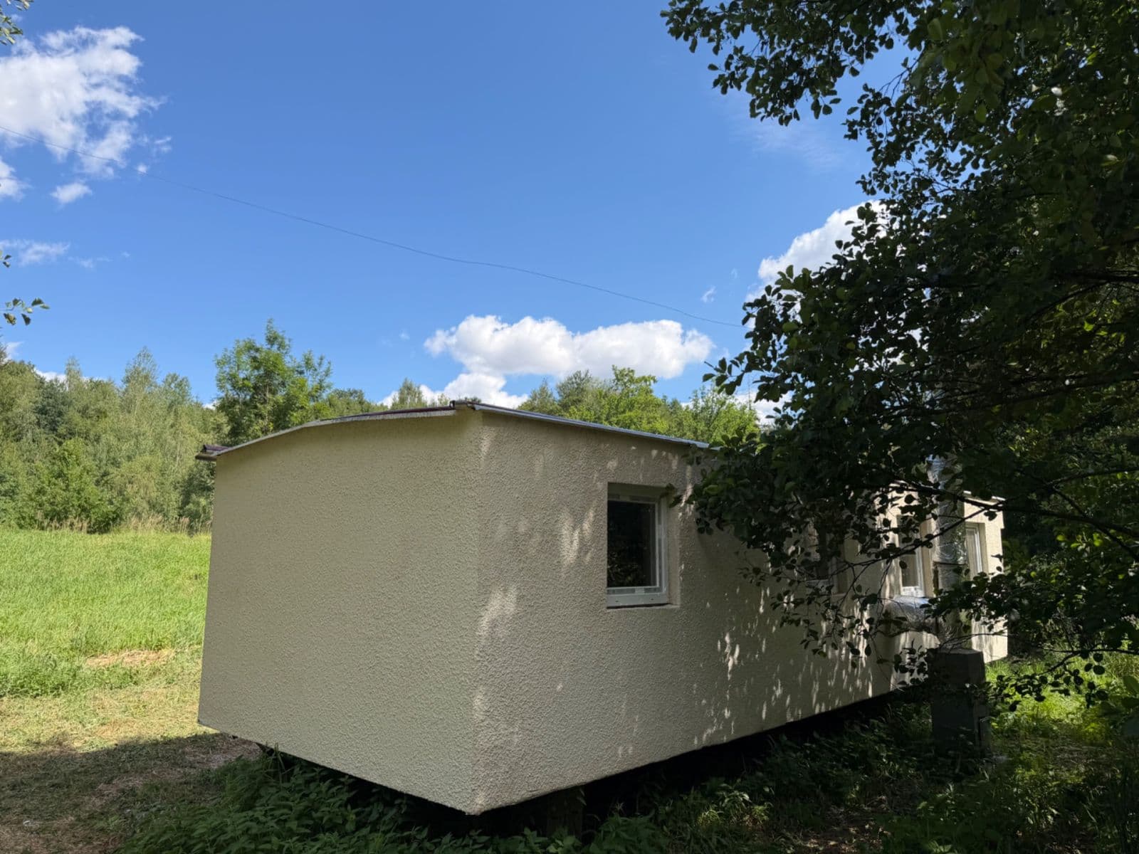 Predaj rekreačného objektu 30 m², pozemok 1.000 m², 33333, Zásmuky, Středočeský kraj Predaj rekreačného objektu 30 m², pozemok 1.000 m², 33333, Zásmuky, Středočeský kraj