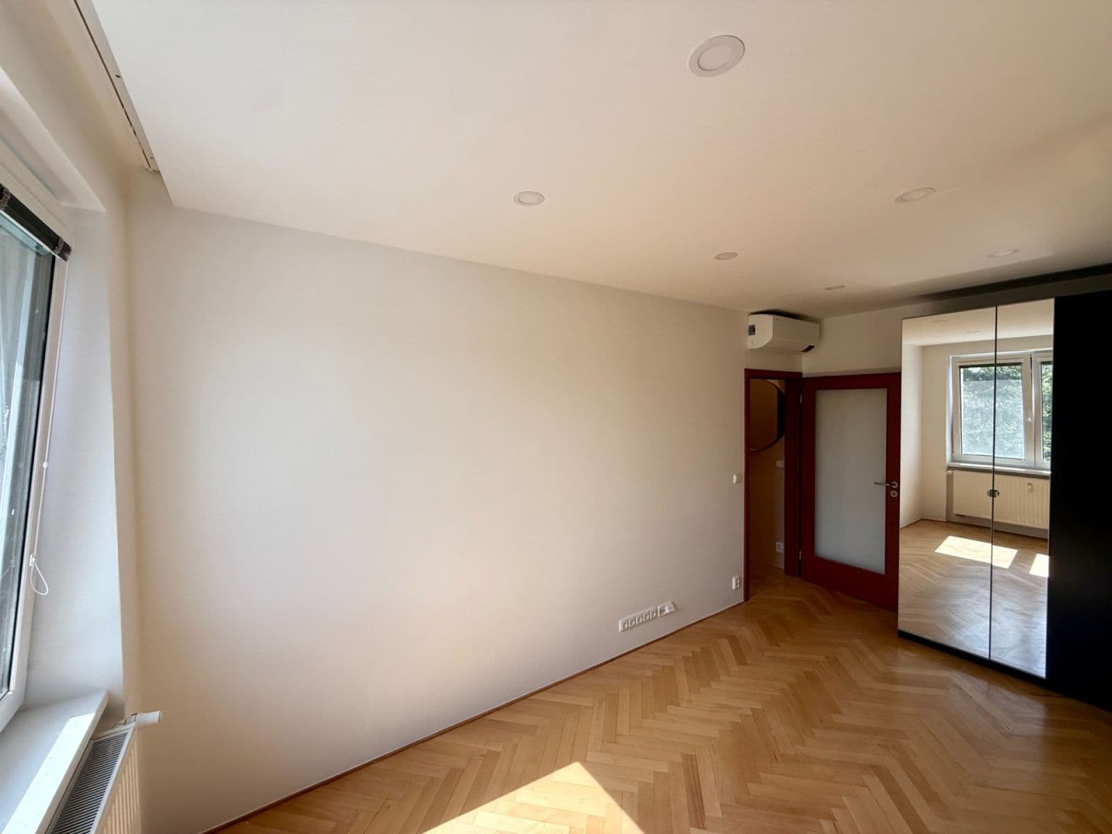 Prenájom bytu 2-izbový 53 m², Roztylské náměstí, Praha, Praha Prenájom bytu 2-izbový 53 m², Roztylské náměstí, Praha, Praha