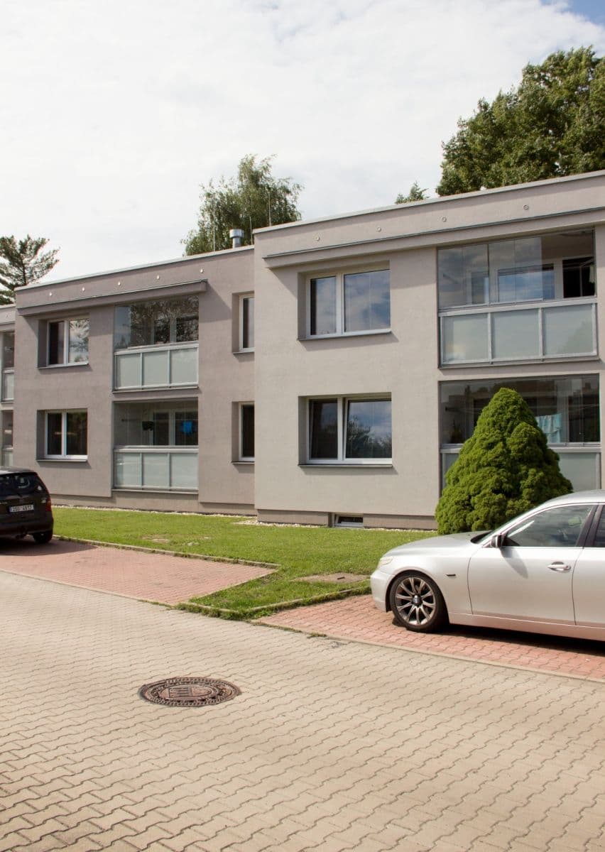 Prenájom bytu 1-izbový 26 m², Ve Žlíbku, Praha, Praha Prenájom bytu 1-izbový 26 m², Ve Žlíbku, Praha, Praha