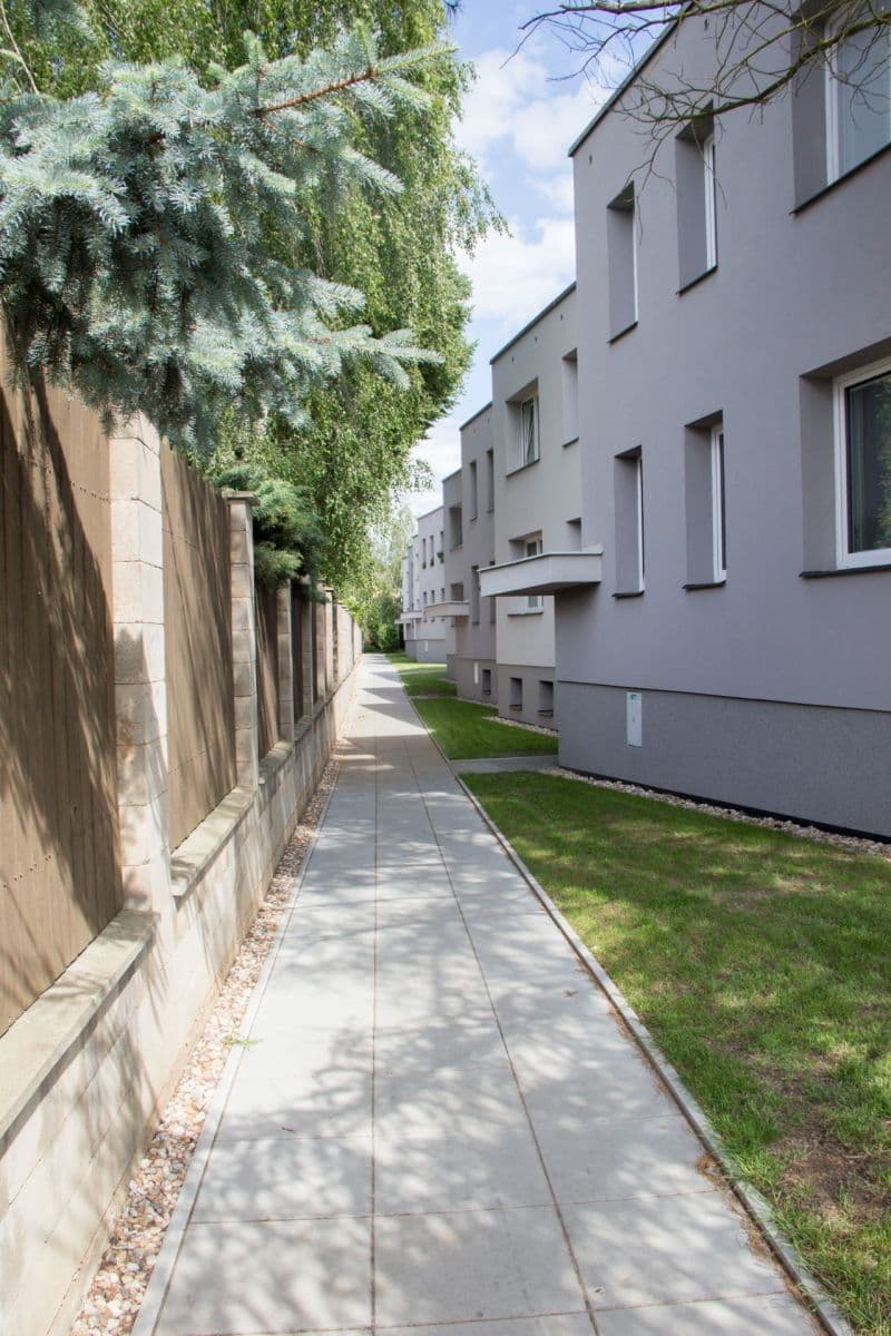 Prenájom bytu 1-izbový 26 m², Ve Žlíbku, Praha, Praha Prenájom bytu 1-izbový 26 m², Ve Žlíbku, Praha, Praha