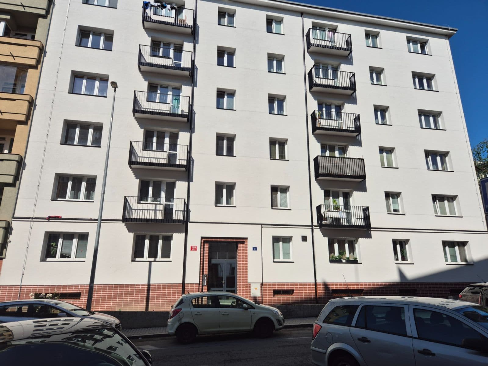 Prenájom bytu 2-izbový 60 m², Užocká, Praha, Praha Prenájom bytu 2-izbový 60 m², Užocká, Praha, Praha