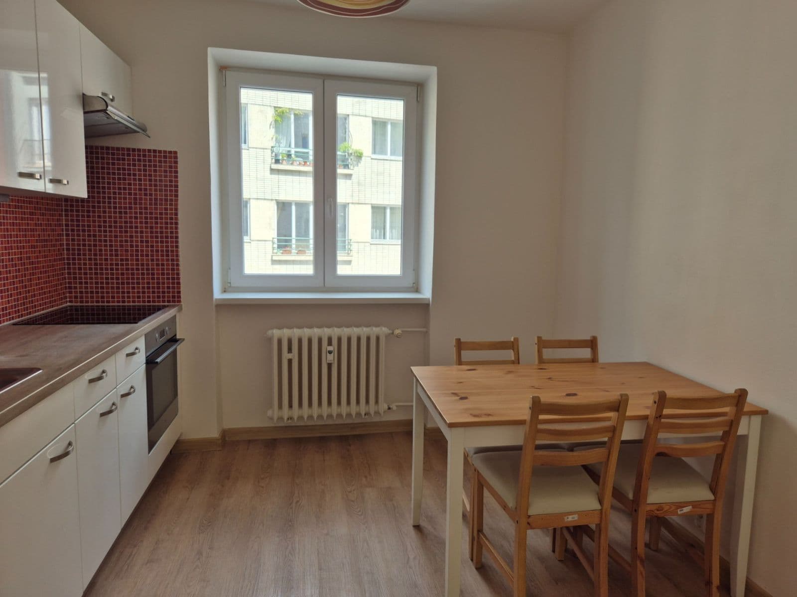 Prenájom bytu 2-izbový 60 m², Užocká, Praha, Praha Prenájom bytu 2-izbový 60 m², Užocká, Praha, Praha
