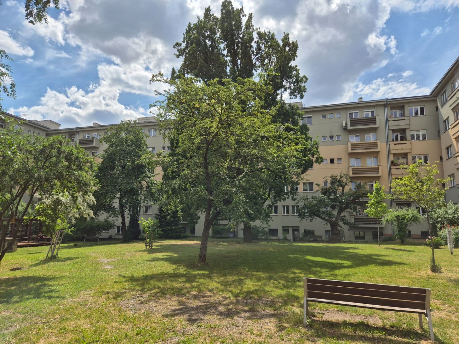 Prenájom bytu 2-izbový 60 m², Užocká, Praha, Praha Prenájom bytu 2-izbový 60 m², Užocká, Praha, Praha