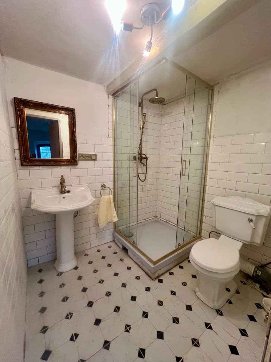 Predaj domu 470 m², pozemok 2.721 m², Volfartice, Liberecký kraj Predaj domu 470 m², pozemok 2.721 m², Volfartice, Liberecký kraj