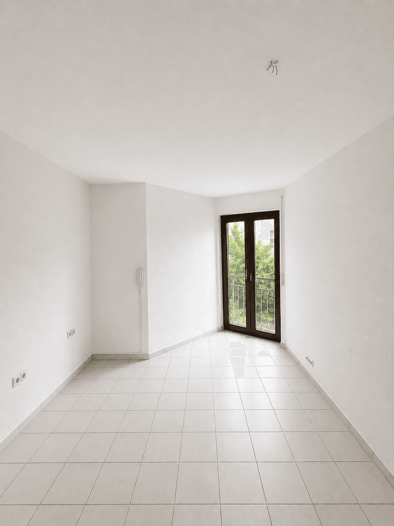 Prenájom bytu 3-izbový 75 m², Pforzheim, Bádensko-Wurttembersko Prenájom bytu 3-izbový 75 m², Pforzheim, Bádensko-Wurttembersko
