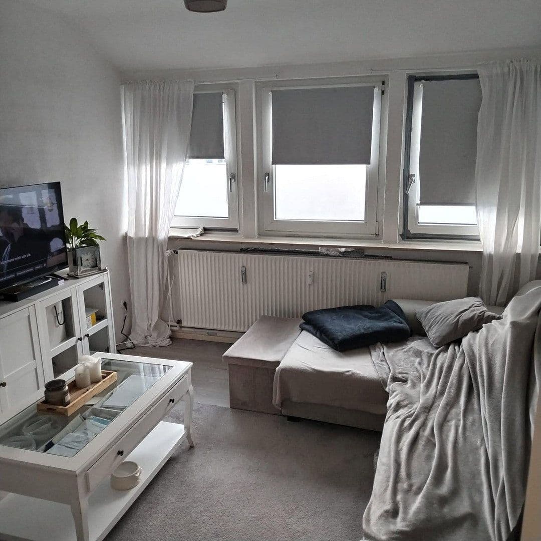 Prenájom bytu 2-izbový 40 m², Schleswiger Str. 19, Bremerhaven, Brémy Prenájom bytu 2-izbový 40 m², Schleswiger Str. 19, Bremerhaven, Brémy