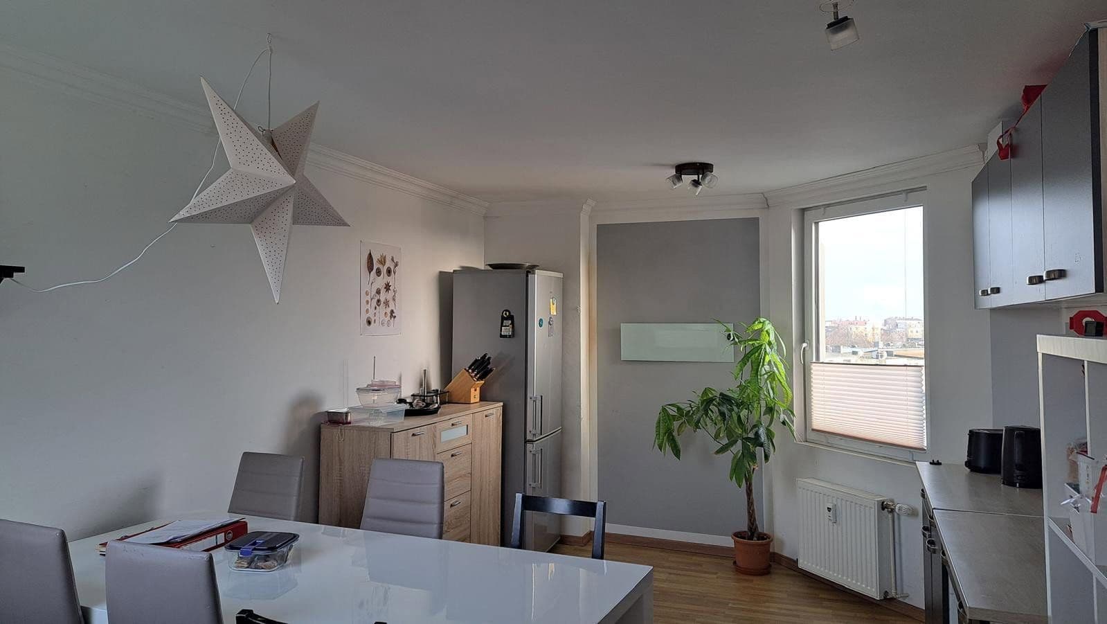 Prenájom bytu 5-izbový 150 m², Bürgermeister-Smidt-Straße 121, Bremerhaven, Brémy Prenájom bytu 5-izbový 150 m², Bürgermeister-Smidt-Straße 121, Bremerhaven, Brémy