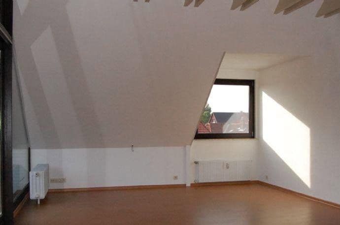 Prenájom bytu 3-izbový 91 m², Breite Straße, Göttingen, Dolné Sasko Prenájom bytu 3-izbový 91 m², Breite Straße, Göttingen, Dolné Sasko