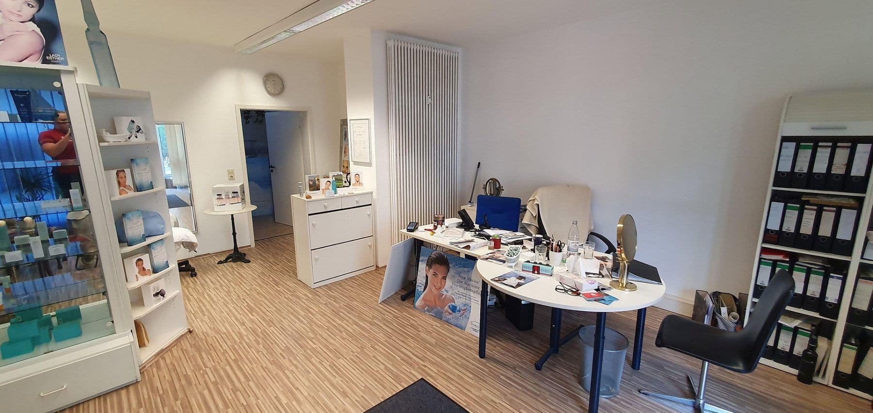 Prenájom kancelárie 65 m², Augustastraße 155, Wuppertal, Severné Porýnie - Westfálsko Prenájom kancelárie 65 m², Augustastraße 155, Wuppertal, Severné Porýnie - Westfálsko