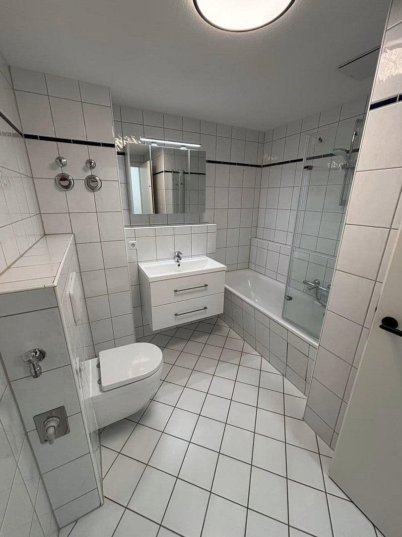 Predaj bytu 2-izbový 54 m², Berlin, Berlín Predaj bytu 2-izbový 54 m², Berlin, Berlín