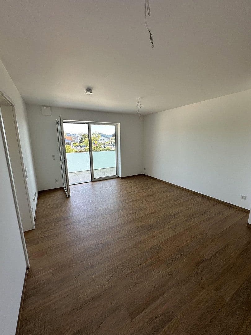 Prenájom bytu 2-izbový 58 m², Regensburger Str. 99, Neumarkt in der Oberpfalz, Bavorsko Prenájom bytu 2-izbový 58 m², Regensburger Str. 99, Neumarkt in der Oberpfalz, Bavorsko