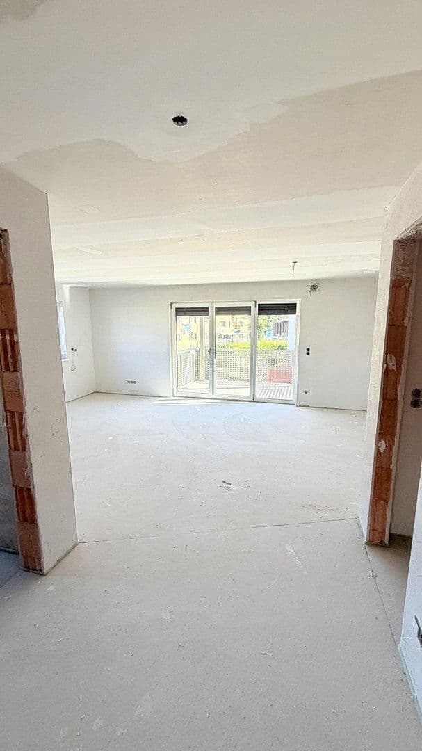 Prenájom bytu 2-izbový 65 m², Westerndorfer Straße 85, Rosenheim, Bavorsko Prenájom bytu 2-izbový 65 m², Westerndorfer Straße 85, Rosenheim, Bavorsko