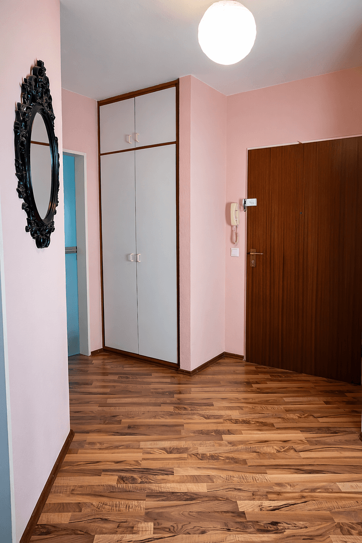 Predaj bytu 2-izbový 63 m², Hannover, Dolné Sasko Predaj bytu 2-izbový 63 m², Hannover, Dolné Sasko