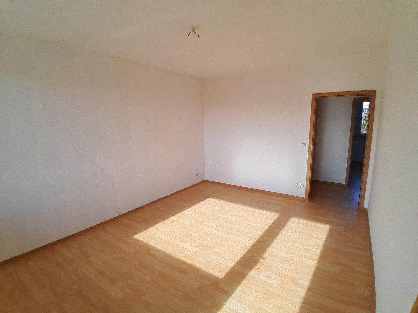 Prenájom bytu 2-izbový 50 m², Ernst-Thälmann-Ring, Greifswald, Meklenbursko-Predpomoransko Prenájom bytu 2-izbový 50 m², Ernst-Thälmann-Ring, Greifswald, Meklenbursko-Predpomoransko