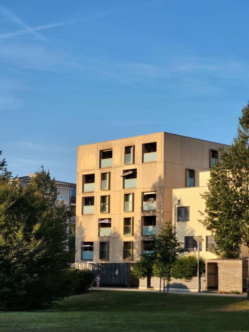 Prenájom bytu 3-izbový 82 m², Washingtonallee 27, Neu-Ulm, Bavorsko Prenájom bytu 3-izbový 82 m², Washingtonallee 27, Neu-Ulm, Bavorsko