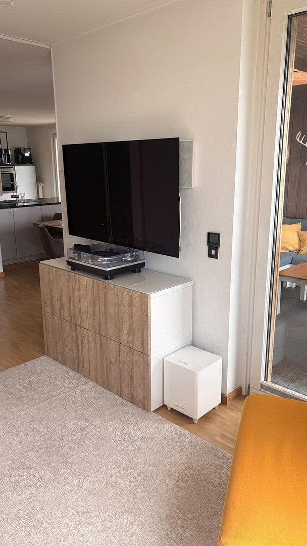 Prenájom bytu 3-izbový 82 m², Washingtonallee 27, Neu-Ulm, Bavorsko Prenájom bytu 3-izbový 82 m², Washingtonallee 27, Neu-Ulm, Bavorsko