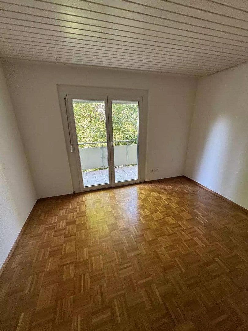 Prenájom bytu 2-izbový 53 m², Tübingen, Bádensko-Wurttembersko Prenájom bytu 2-izbový 53 m², Tübingen, Bádensko-Wurttembersko