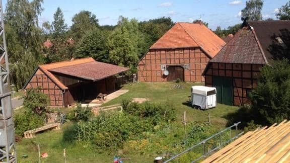 Predaj domu 430 m², pozemok 4.900 m², Rullstorf, Dolné Sasko Predaj domu 430 m², pozemok 4.900 m², Rullstorf, Dolné Sasko